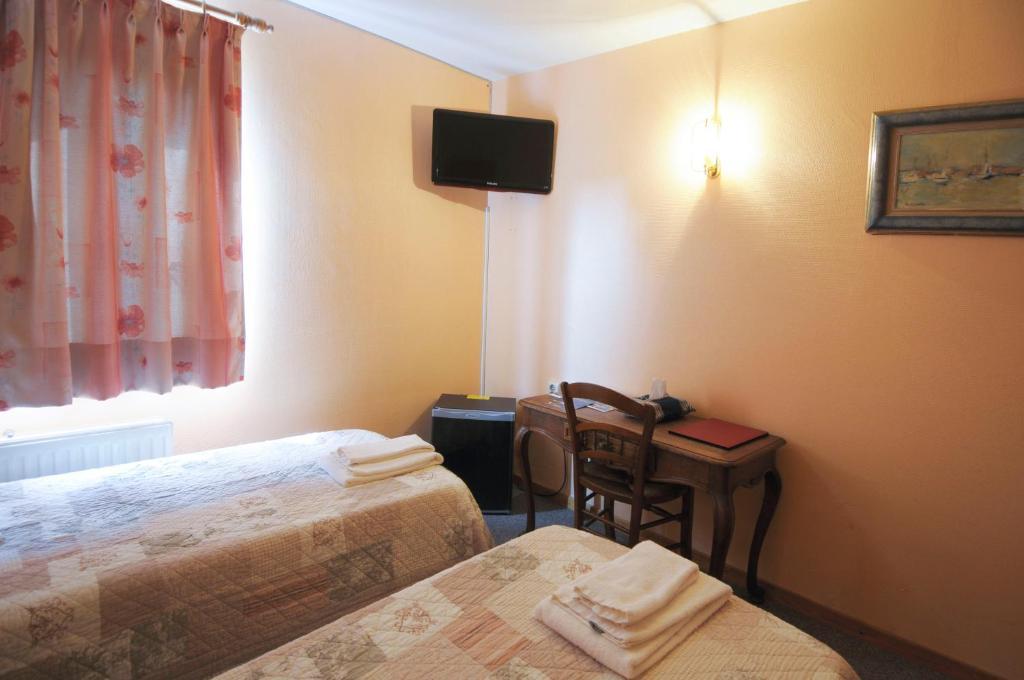 Hotel Restaurant La Ferme De Grambais Nijvel Kamer foto